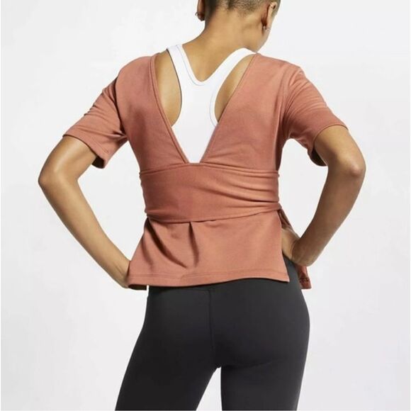Womens Nike Studio Dri-Fit Short Sleeve Yoga Studio Wrap in Dusty Peach - M - Picture 2 of 6